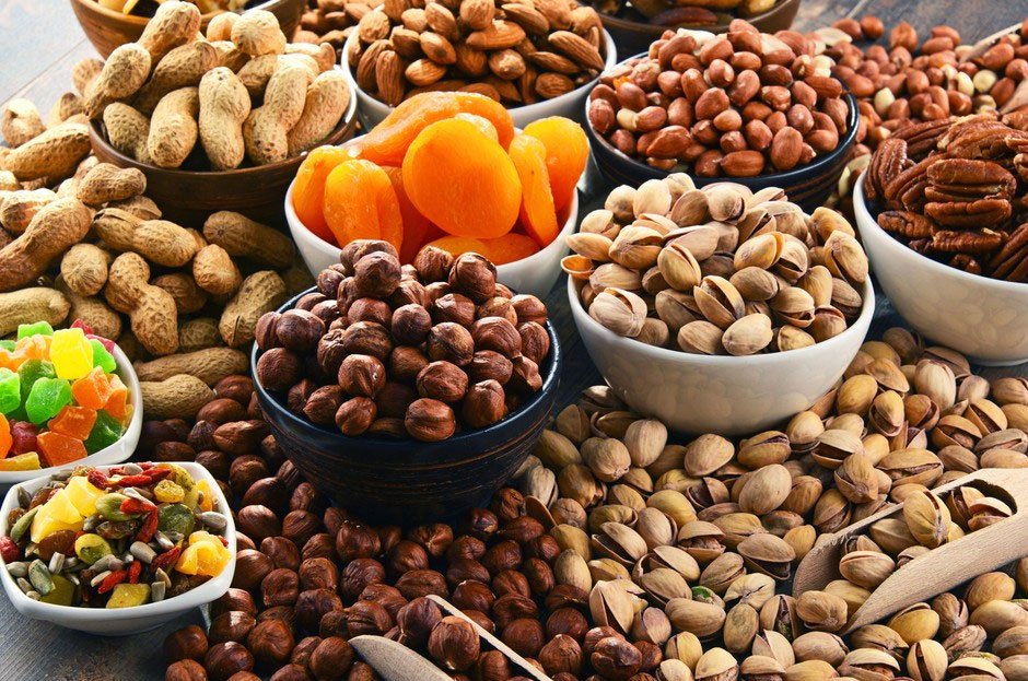 Nuts and dried fruit assortment